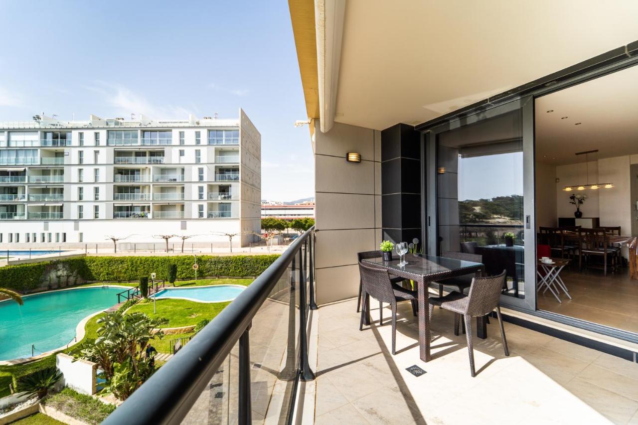 Primera Linea De Mar Con Piscina, Gimnasio Y Parking 2 Hab Y 2 Banos Вильяхойоса Экстерьер фото
